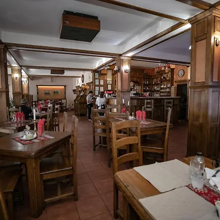 Restaurant Route60 *